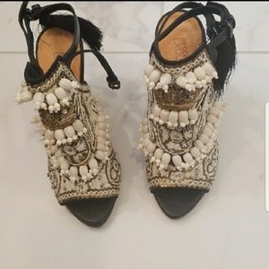 Sandals *NEVER WORN*